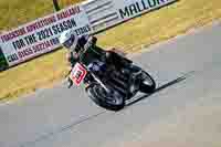 Vintage-motorcycle-club;eventdigitalimages;mallory-park;mallory-park-trackday-photographs;no-limits-trackdays;peter-wileman-photography;trackday-digital-images;trackday-photos;vmcc-festival-1000-bikes-photographs